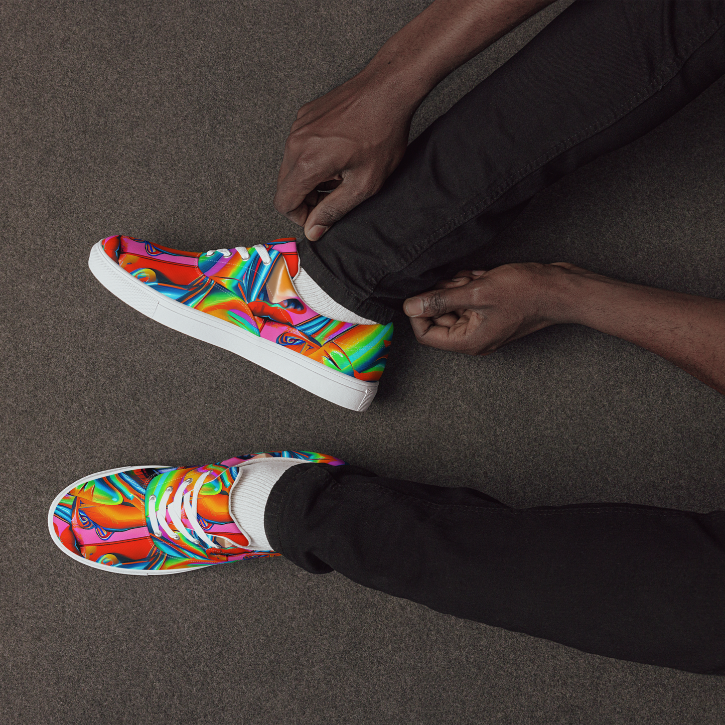 Men's Lace-Up Canvas Shoes - Kaleidovisions