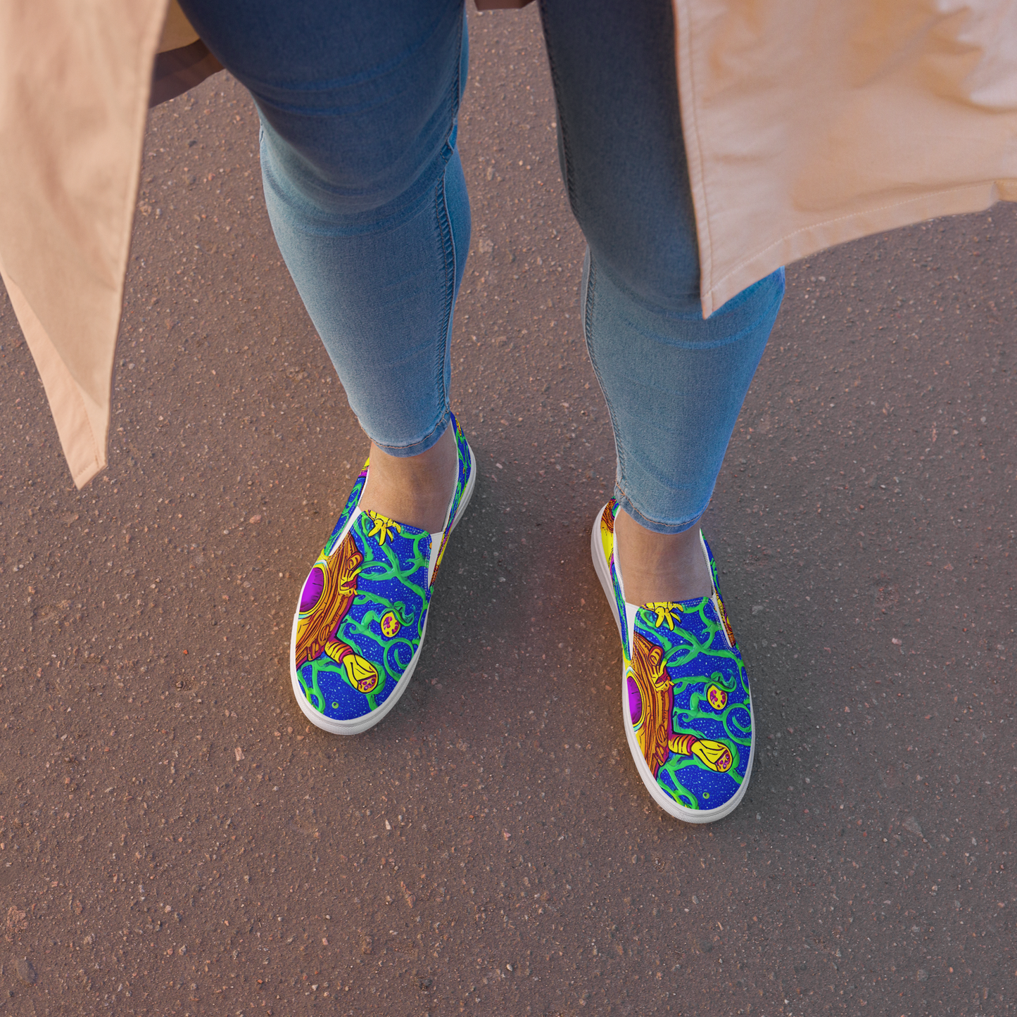 Women's Slip-On Canvas Shoes - Sprawling Spectacle