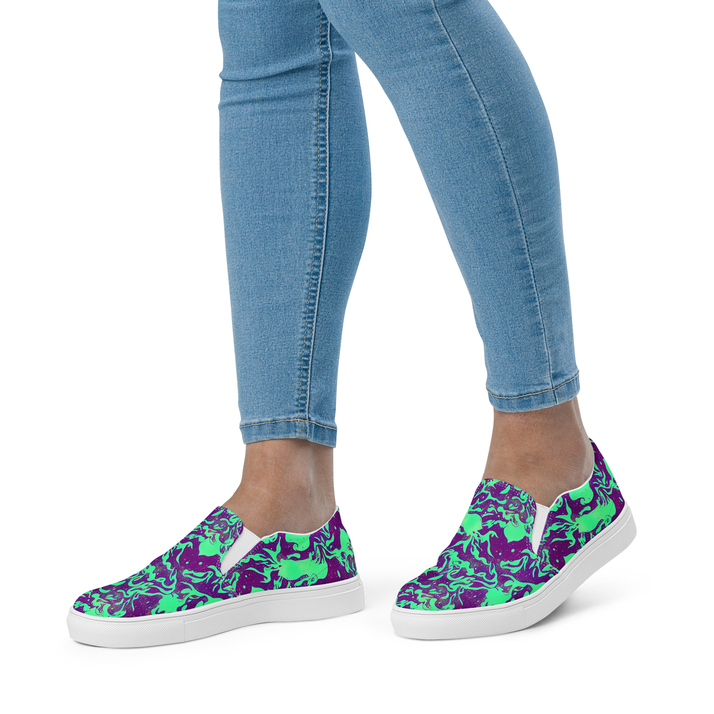 Women's Slip-On Canvas Shoes - Alien Ripples