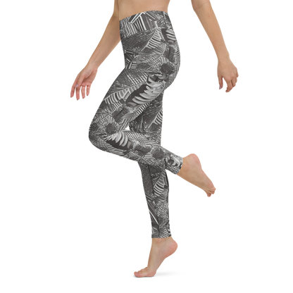 Yoga Leggings - Piranesi's Web