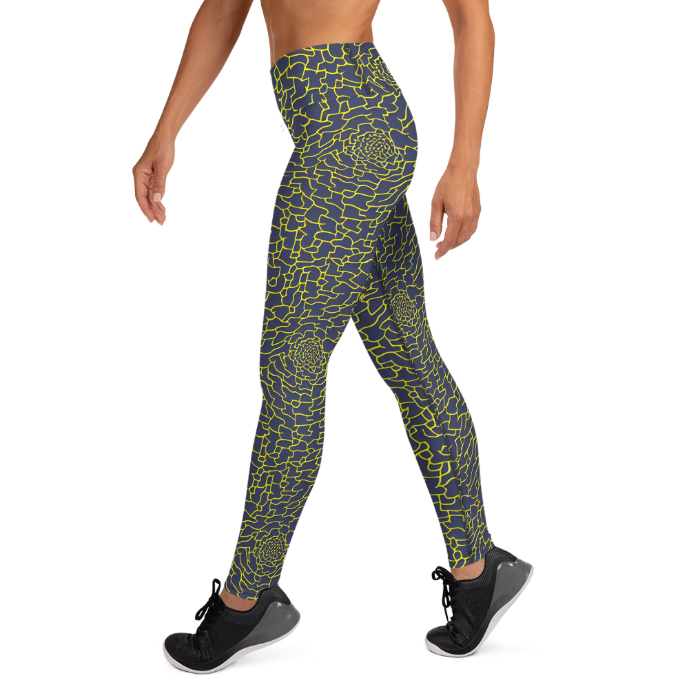 Yoga Leggings - Nightshade Maze