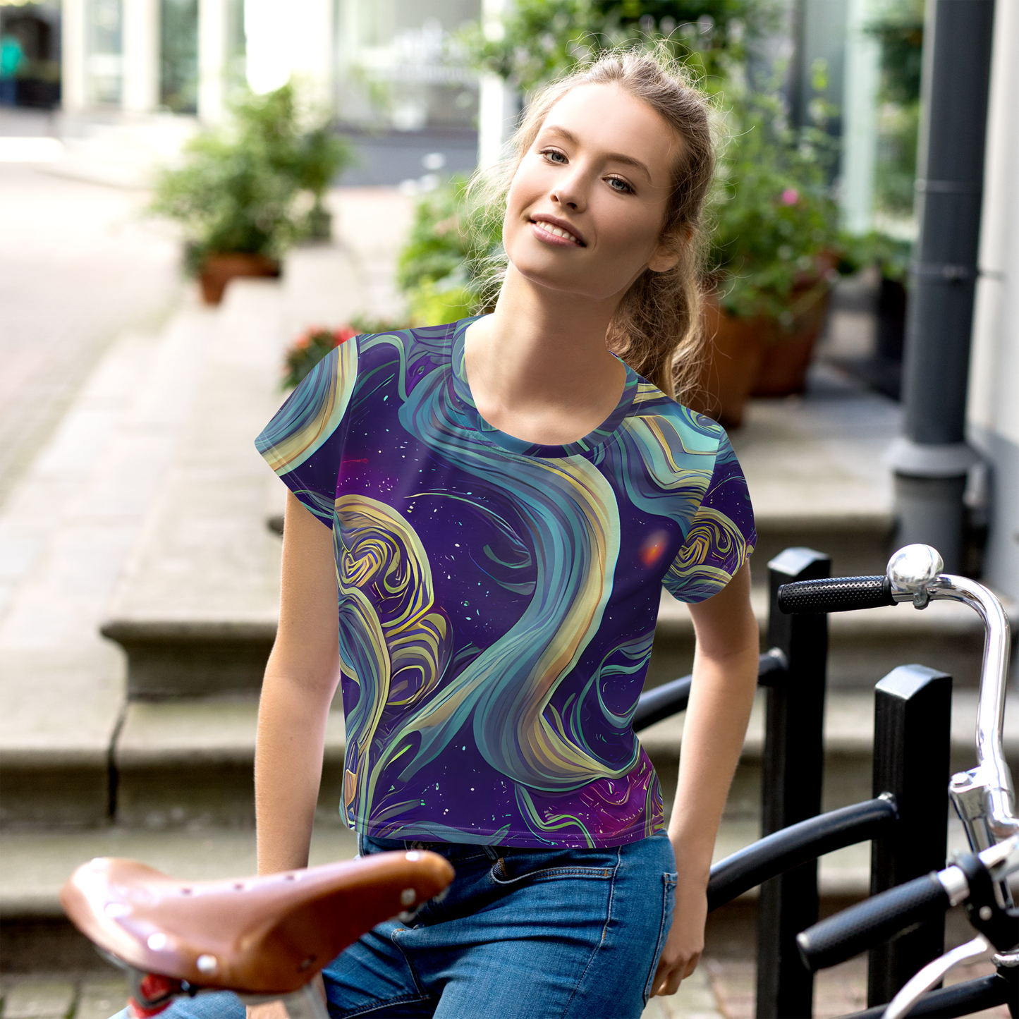 Women's Crop Tee - Stellar Waves