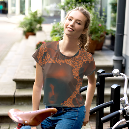 Women's Crop Tee - Chimeric Visage