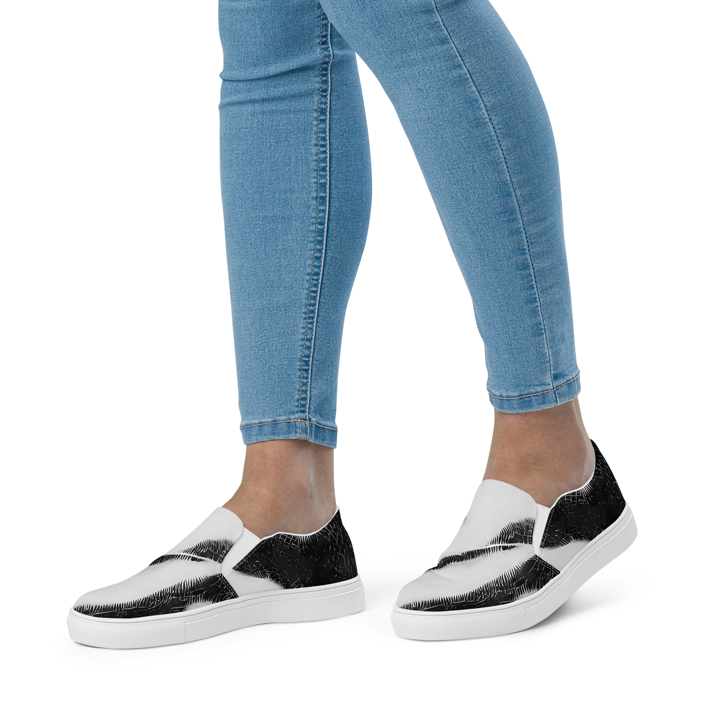 Women's Slip-On Canvas Shoes - Ray's Illusion